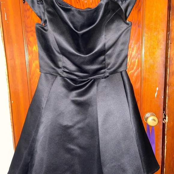 Morilee Black Off the Shoulder Homecoming dress - Picture 7 of 8
